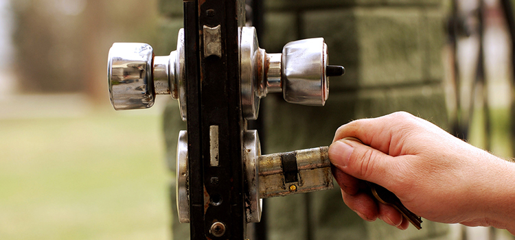 front door latch repair Parlier